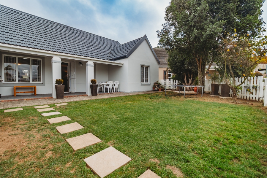 4 Bedroom Property for Sale in George East Western Cape